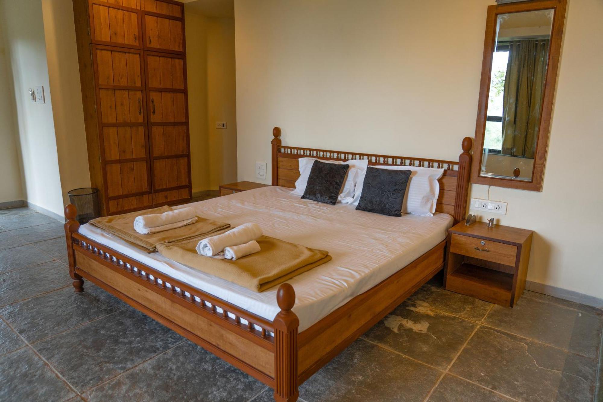 Rajlok Resorts Пюн Екстериор снимка