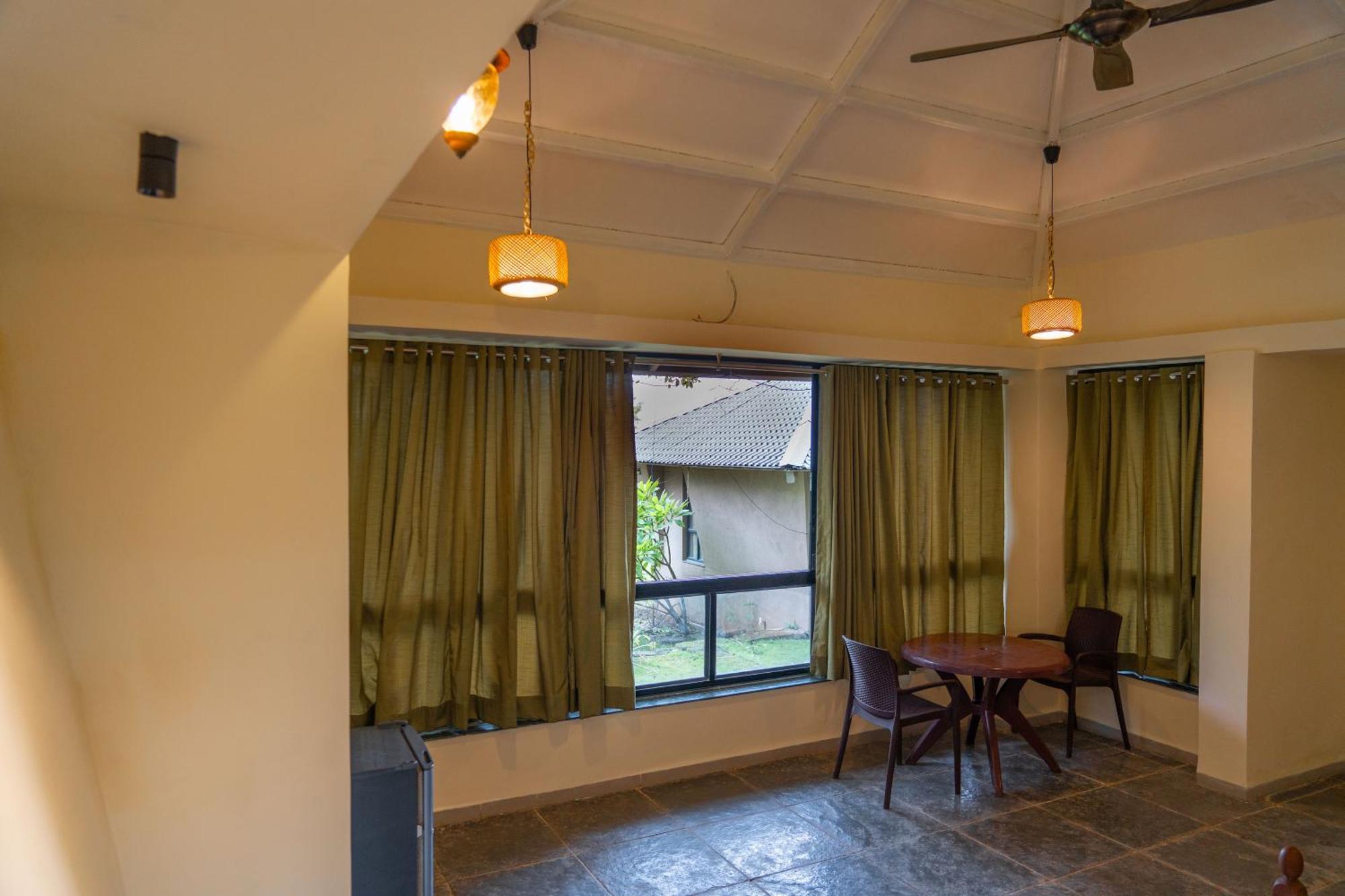 Rajlok Resorts Пюн Екстериор снимка